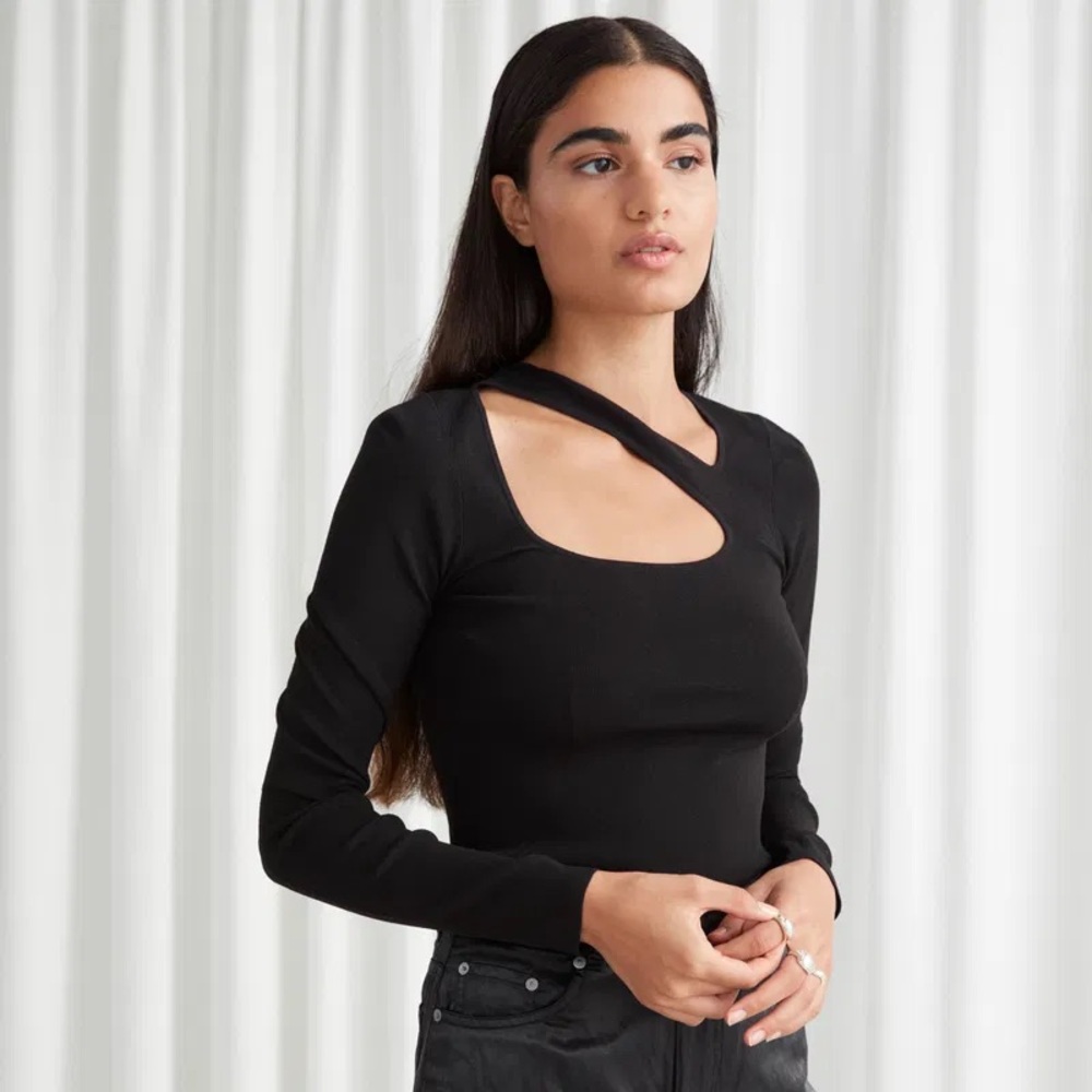 & Other Stories Long Sleeve Cut Out Knit Top
